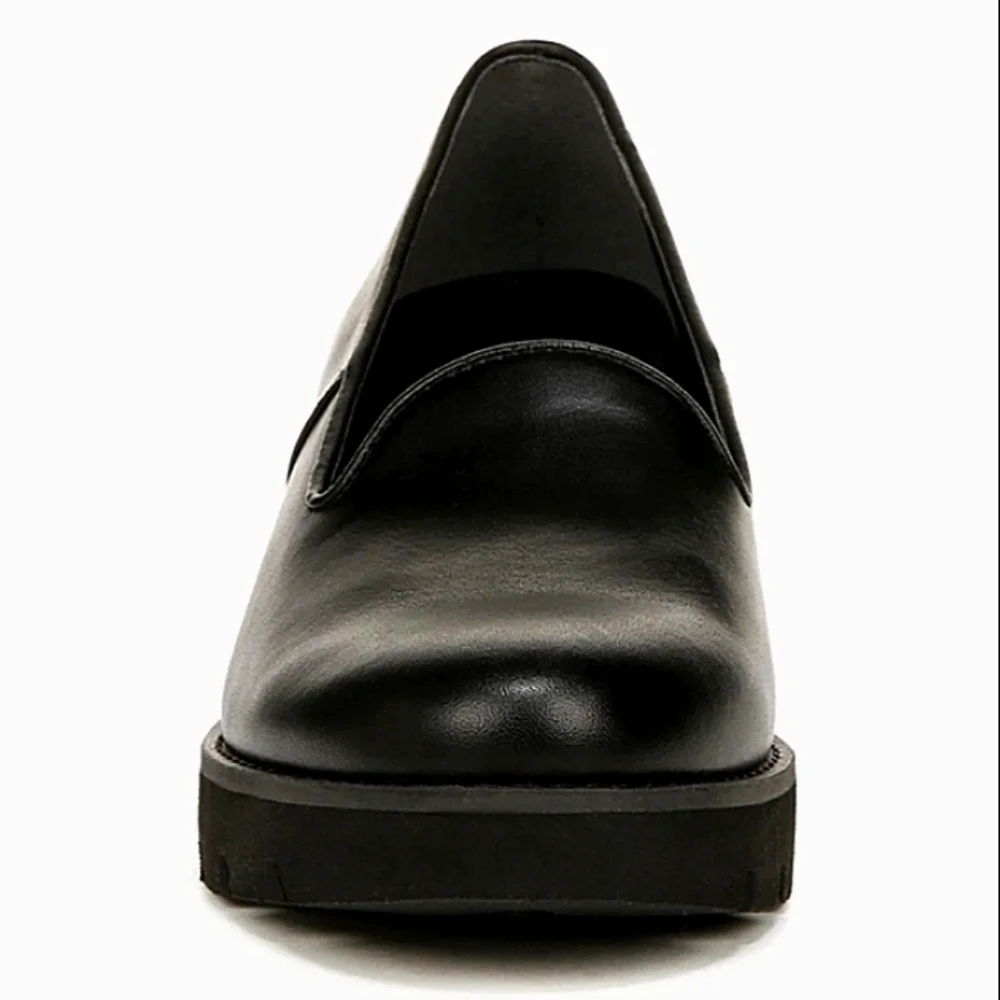 New w/Box Vionic Willa Genuine Leather Lug Sole Water Repellent Slip-On Wedges